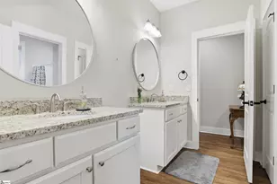 555 Riverstead Dr, Marietta, SC 29661 - Photo 25