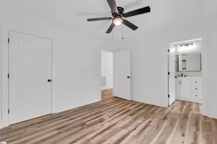 126 E Wilburn Ave, Greenville, SC 29611 - Photo 13