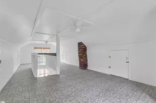126 E Wilburn Ave, Greenville, SC 29611 - Photo 17