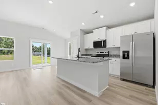 442 W Claywalk Rd, Woodruff, SC 29388 - Photo 3