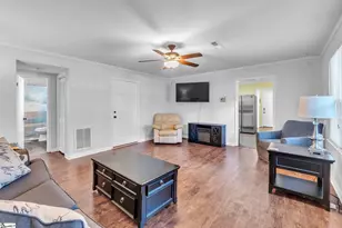202 Green Meadows Cir, Fountain Inn, SC 29644 - Photo 5