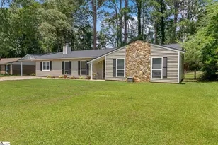 206 Aberdeen Ln, Spartanburg, SC 29307 - Photo 1