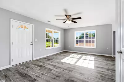 124 Laura Jane Lane, Gray Court, SC 29645 - Photo 5