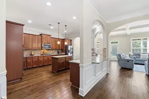 425 Castleford Pl, Simpsonville, SC 29681 - Photo 3