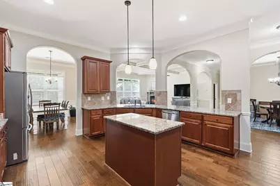 425 Castleford Place, Simpsonville, SC 29681 - Photo 5