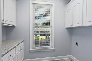 865 E Heathland Dr, Inman, SC 29349 - Photo 13
