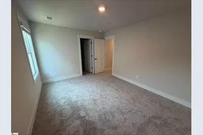 1010 Fox Hollow Street, Spartanburg, SC 29303 - Photo 9