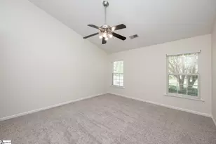 521 Carey Dr, Greer, SC 29651 - Photo 17