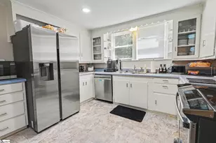 9 G St, Inman, SC 29349 - Photo 7