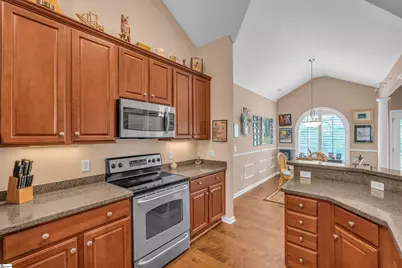 202 Reinhardt Drive, Simpsonville, SC 29681 - Photo 9