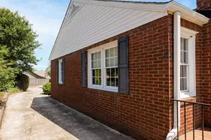 127 Cureton St, Greenville, SC 29605 - Photo 17