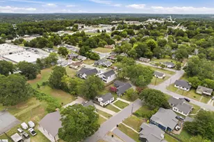 201 Earl St, Greer, SC 29651 - Photo 31