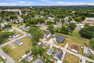 201 Earl St, Greer, SC 29651 - Photo 29