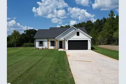 486 Hellams Road, Gray Court, SC 29645 - Photo 1