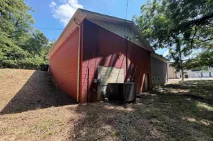 105 Branch St, Abbeville, SC 29620 - Photo 7