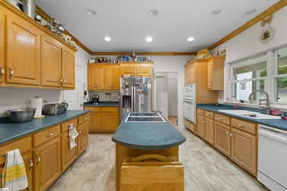 601 Stallings Road, Taylors, SC 29687 - Photo 9