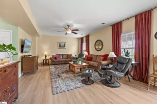 105 Mercer Dr, Simpsonville, SC 29681 - Photo 5