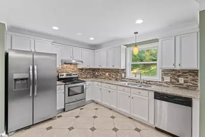 104 Pinonwood Court, Simpsonville, SC 29680 - Photo 7