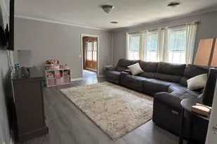 213 Briarwood Dr, Belton, SC 29627 - Photo 5