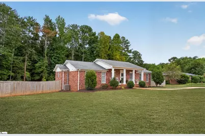 213 Briarwood Drive, Belton, SC 29627 - Photo 3