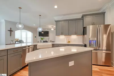201 Tyrian Drive, Greenville, SC 29607 - Photo 15