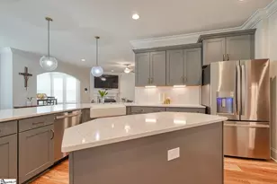 201 Tyrian Dr, Greenville, SC 29607 - Photo 15