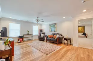 201 Tyrian Dr, Greenville, SC 29607 - Photo 37