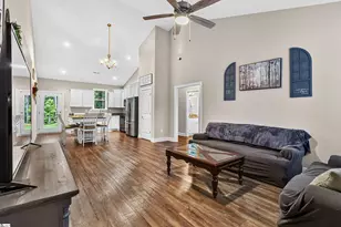 136 N Forest Cir, Marietta, SC 29661 - Photo 7