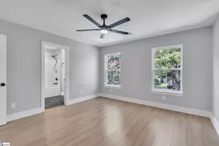 202 A W Wilburn Ave, Greenville, SC 29611 - Photo 15