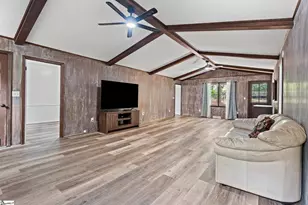 205 Southgate Cir, Piedmont, SC 29673 - Photo 3