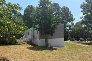 2060 Foster St, Chesnee, SC 29323 - Photo 5
