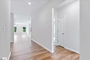 1219 Canterfield Pl, Spartanburg, SC 29307 - Photo 5