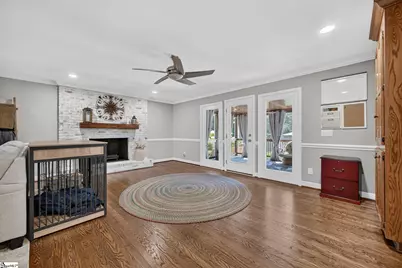 402 Eastcrest Drive, Simpsonville, SC 29681 - Photo 11