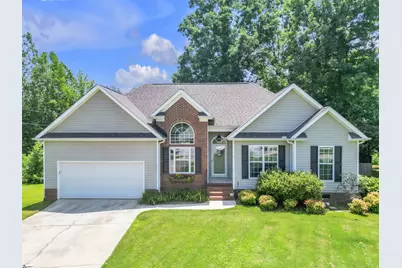 8 Manor Court, Simpsonville, SC 29681 - Photo 1