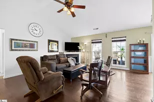 724 Golden Tanager Ct, Greer, SC 29651 - Photo 5