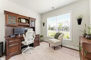 208 Isleview Pl, Greer, SC 29651 - Photo 7