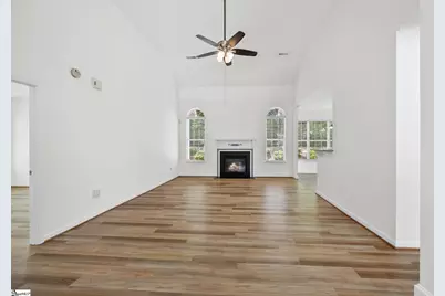 308 W Sundance Drive, Easley, SC 29642 - Photo 9