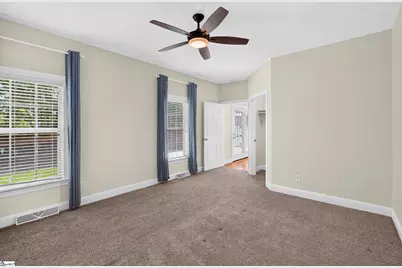 748 N Elm Avenue, Landrum, SC 29356 - Photo 21