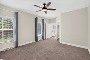 748 N Elm Ave, Landrum, SC 29356 - Photo 21