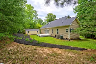 748 N Elm Ave, Landrum, SC 29356 - Photo 3