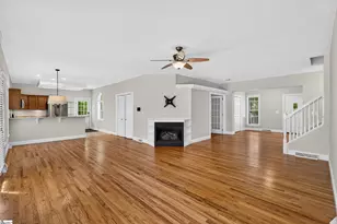 748 N Elm Ave, Landrum, SC 29356 - Photo 5