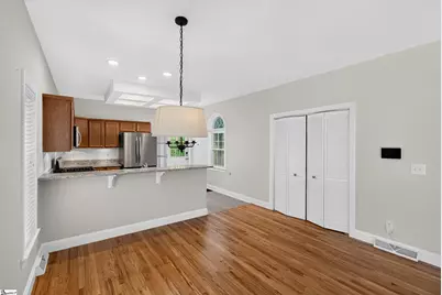748 N Elm Avenue, Landrum, SC 29356 - Photo 13
