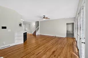 748 N Elm Ave, Landrum, SC 29356 - Photo 27