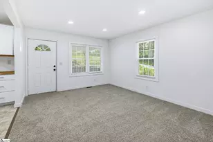 705 W Georgia St, Woodruff, SC 29388 - Photo 5
