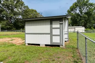 141 Dogwood St, Pacolet, SC 29372 - Photo 5
