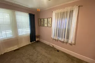 302 Jones St, Laurens, SC 29360 - Photo 21
