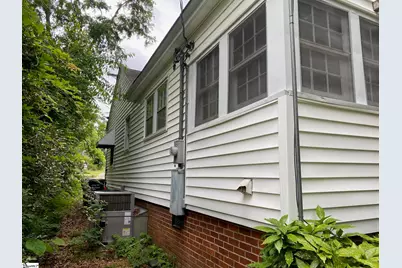 302 Jones Street, Laurens, SC 29360 - Photo 5