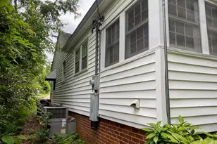 302 Jones St, Laurens, SC 29360 - Photo 5