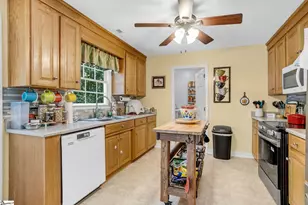 145 Austin Pl Dr, Boiling Springs, SC 29319 - Photo 13