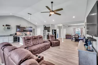 488 Pearson Road, Greer, SC 29651 - Photo 3